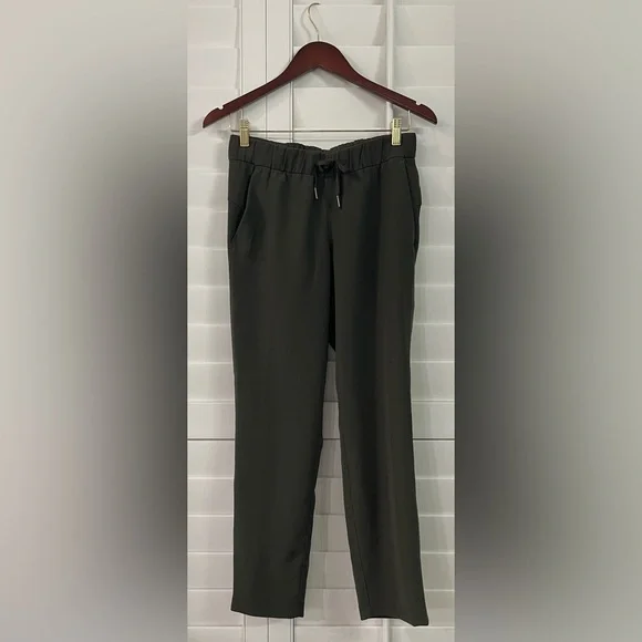 Lululemon On the Fly High Rise Pant - Picture 2 of 10